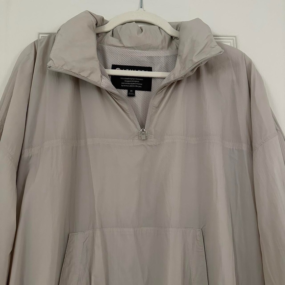 Bomber jacket - Picture 3 of 3